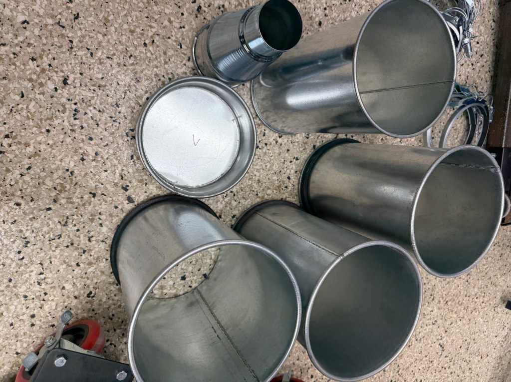 Blastgate Company 7 inch sleeves & 4 inch to 2.5 inch reducer